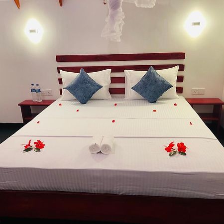 Sigiri Enaya Cottage Sigiriya Bagian luar foto