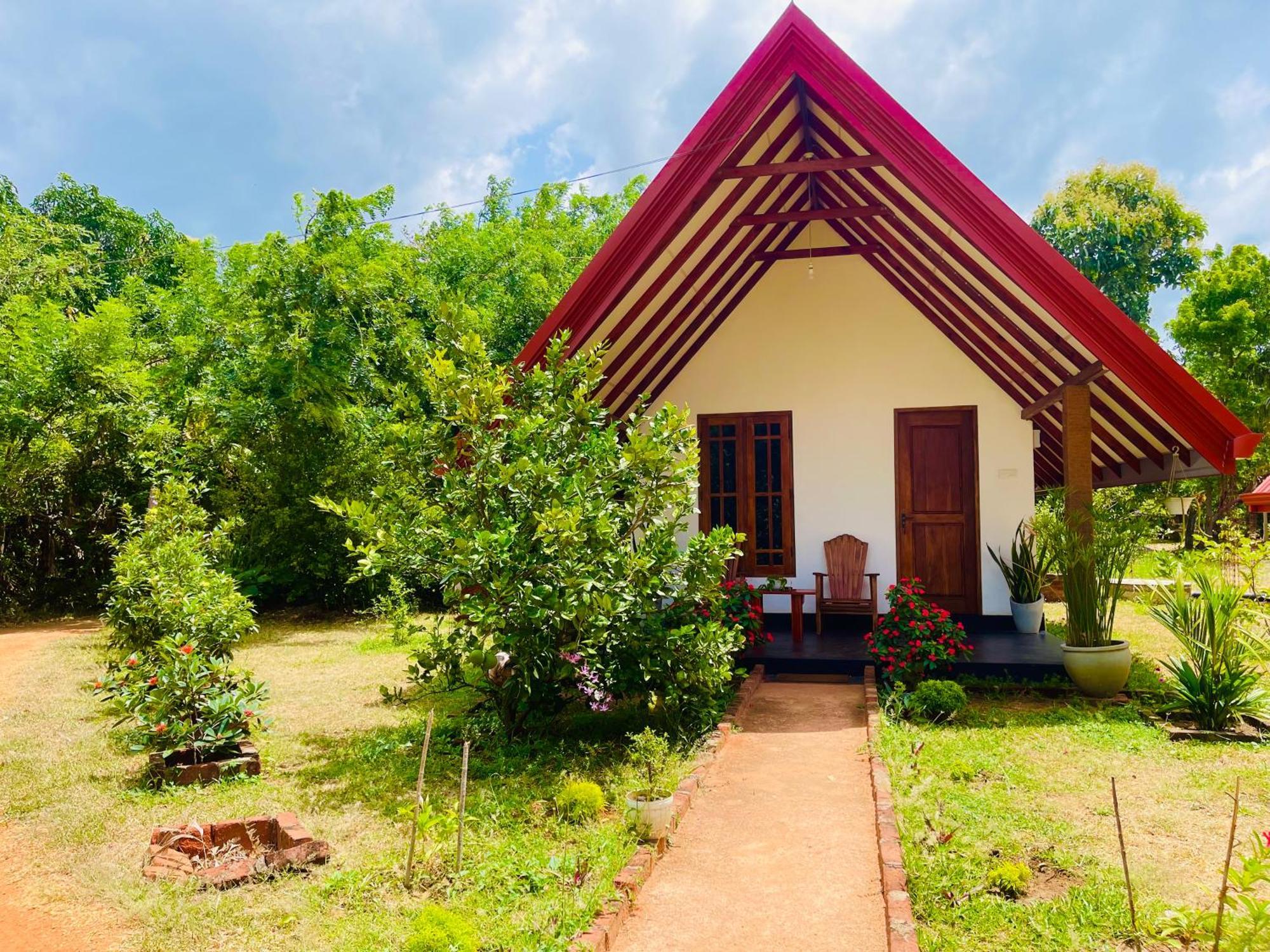 Sigiri Enaya Cottage Sigiriya Bagian luar foto